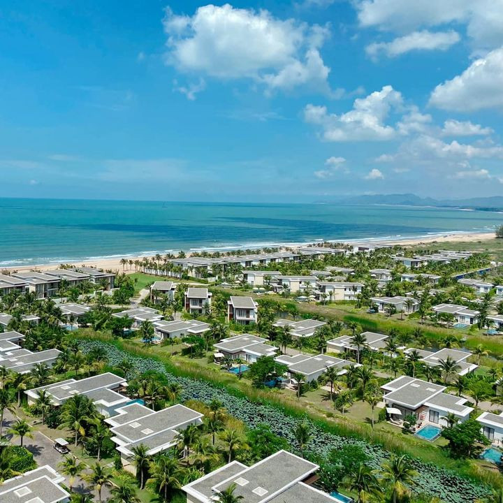 Melia Hồ Tràm Beach Resort 5* Vũng Tàu - Gồm Xe Từ Sài Gòn Theo Lịch Cố Định, Buffet Sáng, Hồ Bơi, Bãi Biển Riêng, Nhiều Tiện Ích Hấp Dẫn