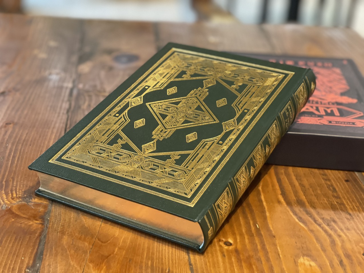 ĐẤU TRƯỜNG U ÁM - Mario Puzo - Thanh Hoa dịch – Đông A