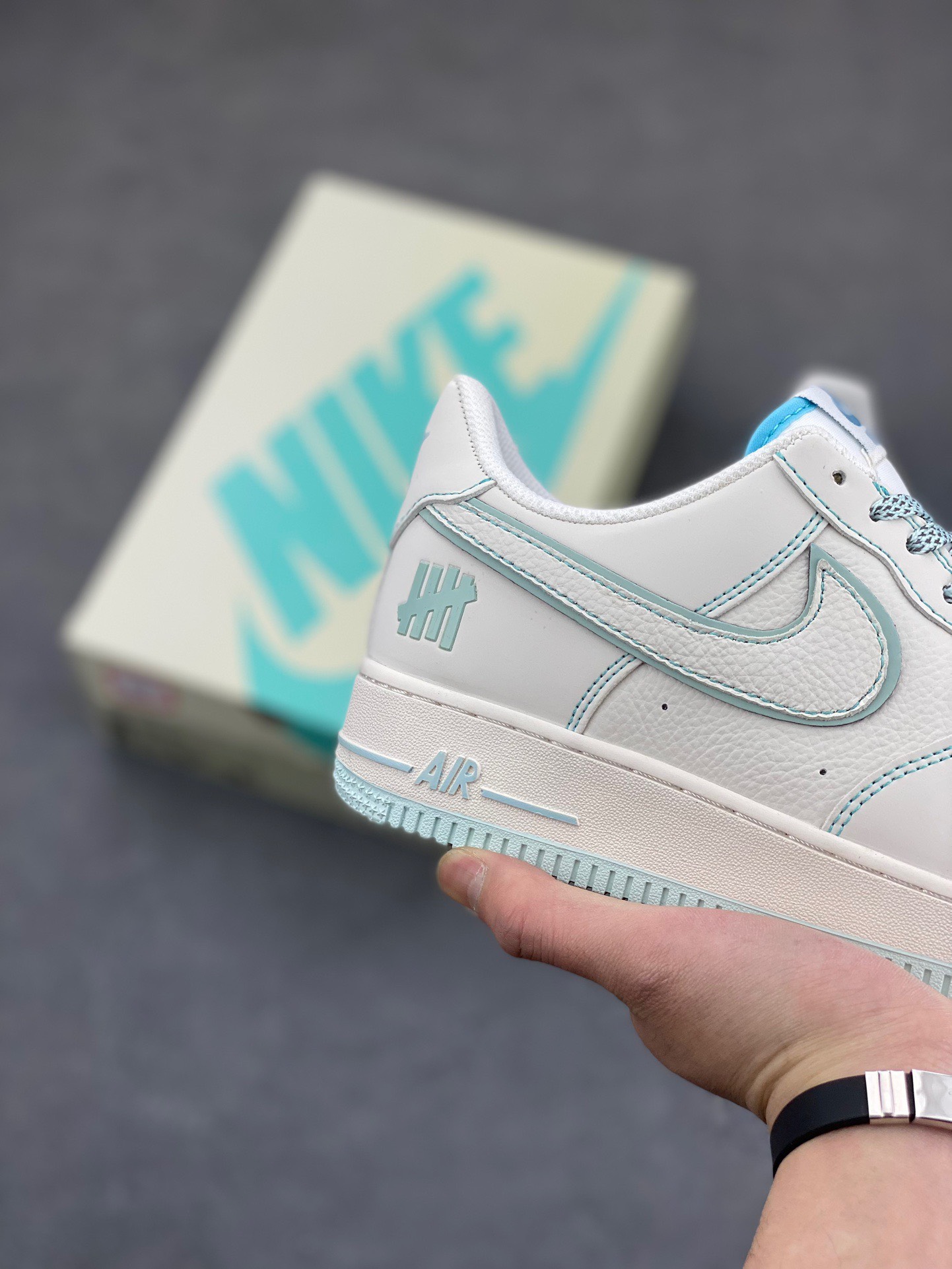 Giày sneaker Nữ - Undefeated x N1ke Air Force 1 Low / Size 36-40