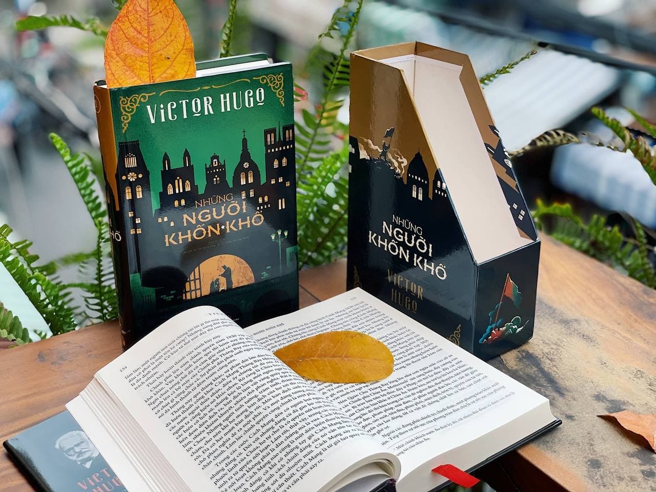boxset bìa cứng - NHỮNG NGƯỜI KHỐN KHỔ - Bộ 2 tập - Victor Hugo - Văn học Pháp kinh điển