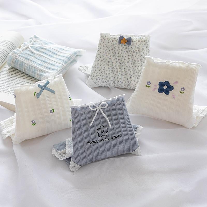 Quần lót nữ cotton gân tăm cao cấp hoa nhí xanh năm cánh 2829