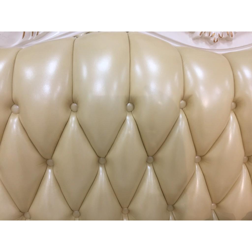 Sofa ghế 1 tân cổ điển điêu khắc tinh tế - màu vàng chanh thanh lịch tạo nên không gian tươi mới cho phòng khách.