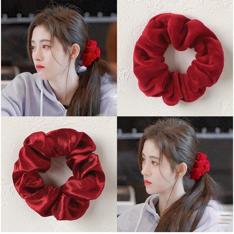 Scrunchies buộc tóc nhiều họa tiết; họa tiết tông màu đỏ nữ tính thanh lịch PK710