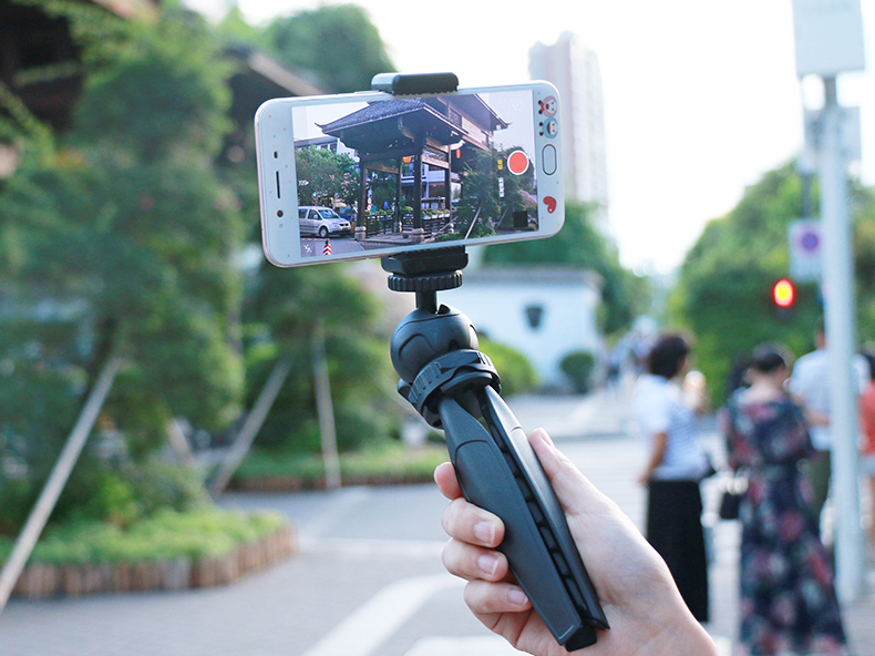 Chân tripod mini Ulanzi MT-03 nhỏ gọn, dễ mang đi du lịch - Hàng Chính Hãng