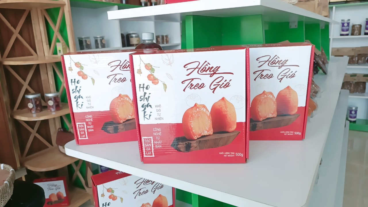 Hồng treo gió Đà Lạt hộp 500gram