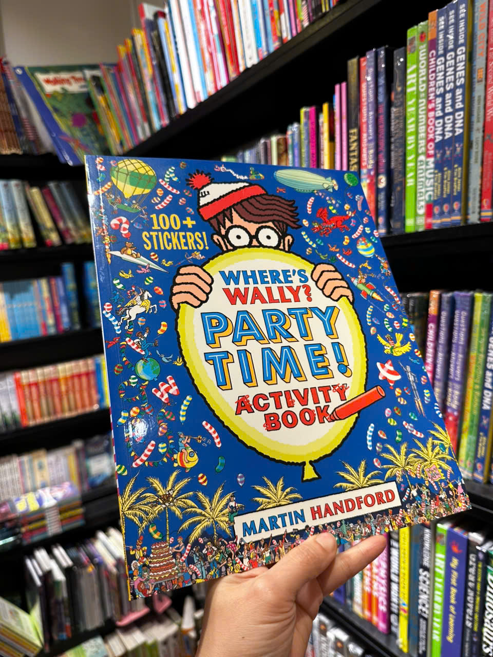 Sách - Where's Wally Party Time by Martin Handford - Sách ngoại văn, sách thiếu nhi tiếng Anh, bìa mềm, nhập khẩu UK