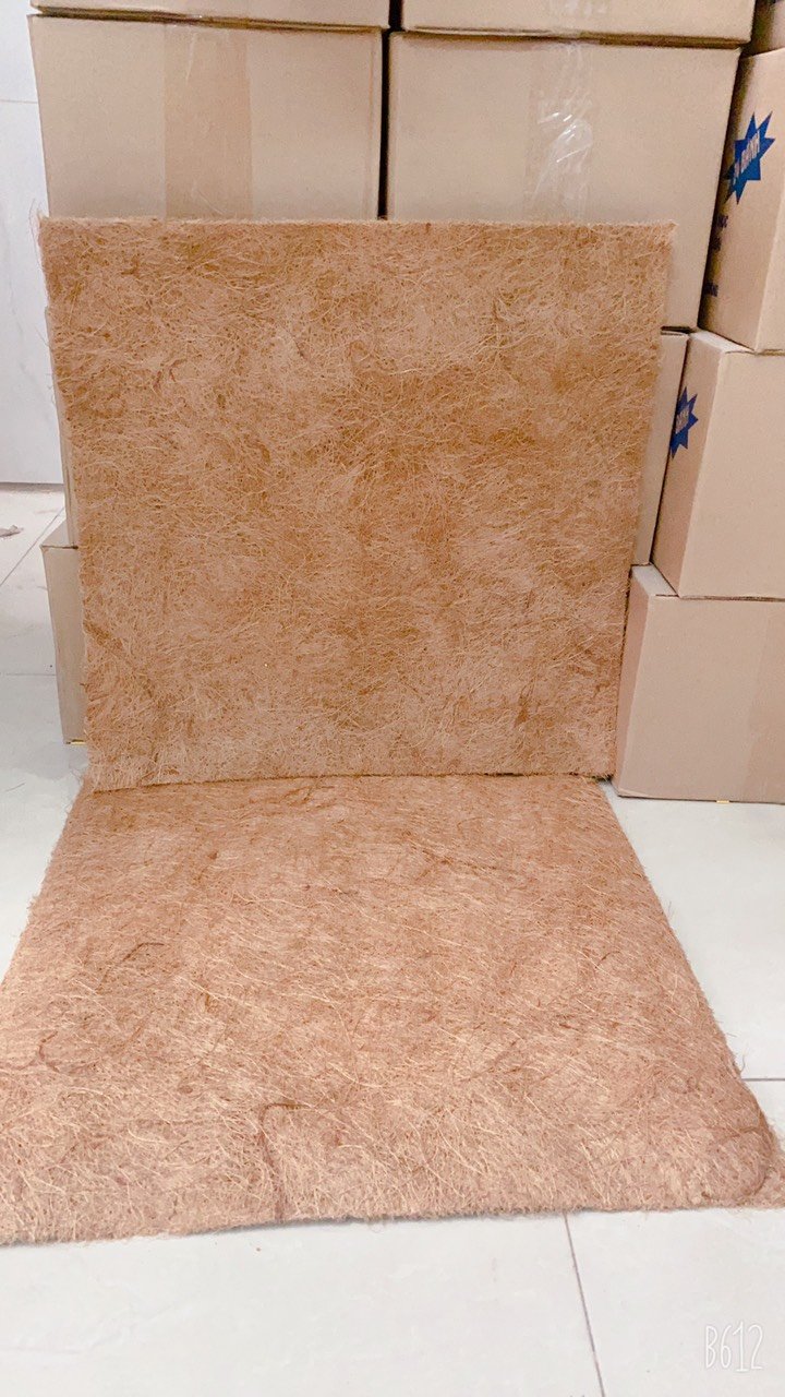 Thảm xơ dừa ép KT 50x50cm, giá thể giữ ẩm cho cây trồng