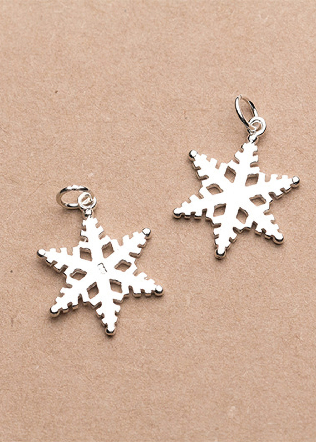 Combo 5 cái charm bạc hình bông tuyết treo - Ngọc Quý Gemstones
