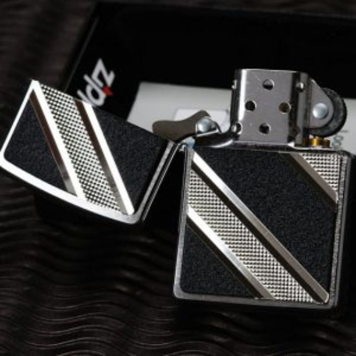 Bật Lửa Zippo Double Diagonal Emblem Brushed Chrome Chính Hãng Usa