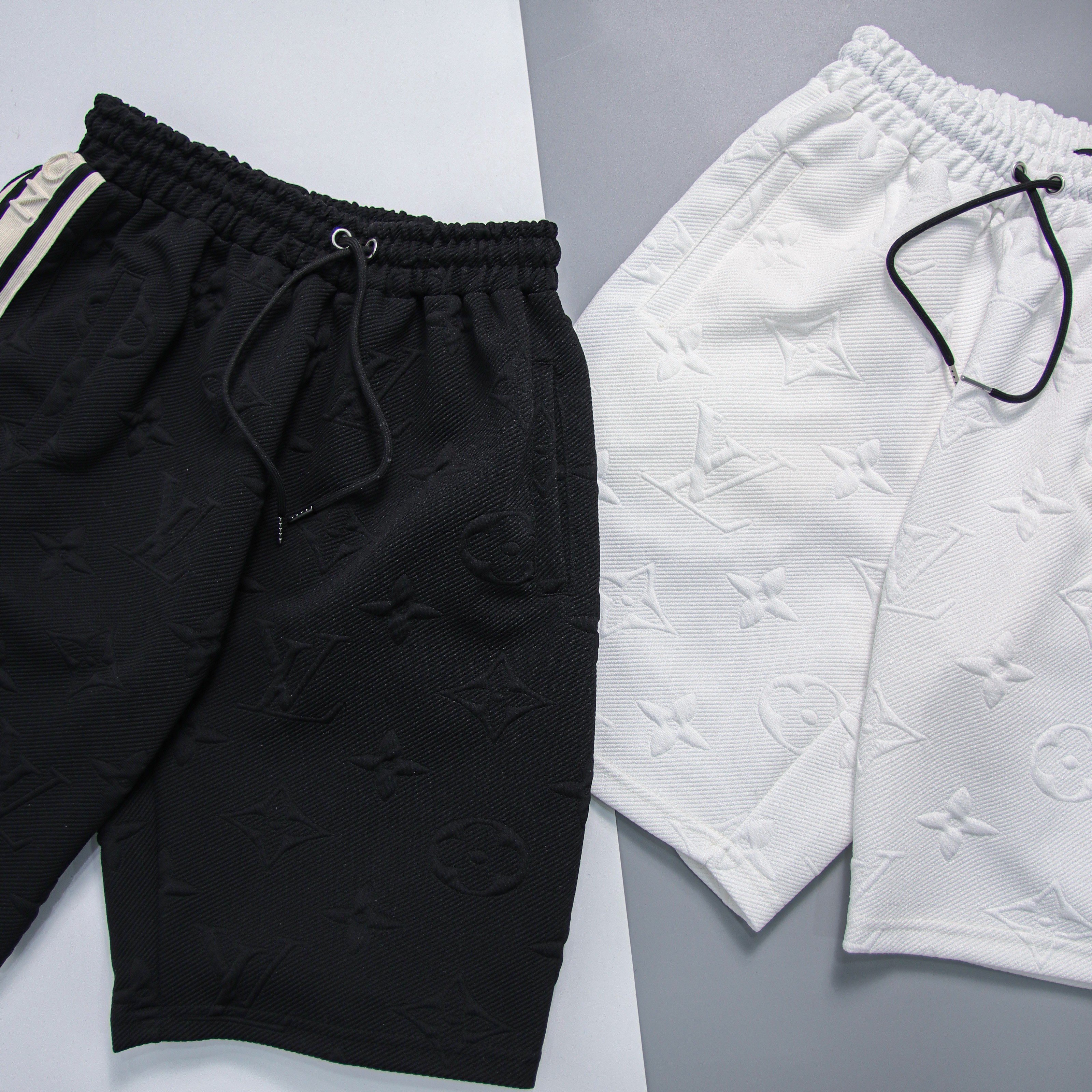Quần short nam, quần đùi nam vải xốp nổi lưng chun phối dây bảng 2 sọc cực trend