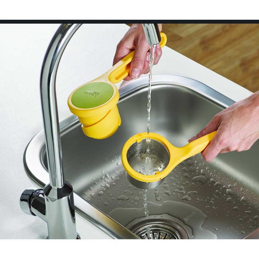 Joseph Joseph - Dụng cụ ép cam cầm tay Helix Citrus Juicer 201017