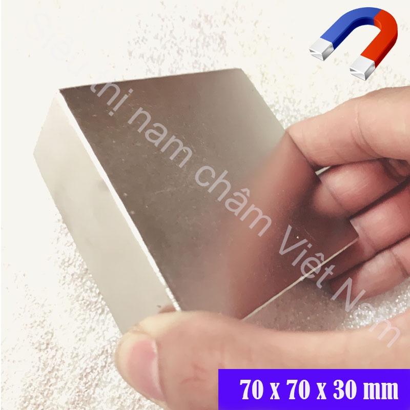 NAM CHÂM VĨNH CỬU 70X70X30MM MẠ NIKEL SIÊU MẠNH