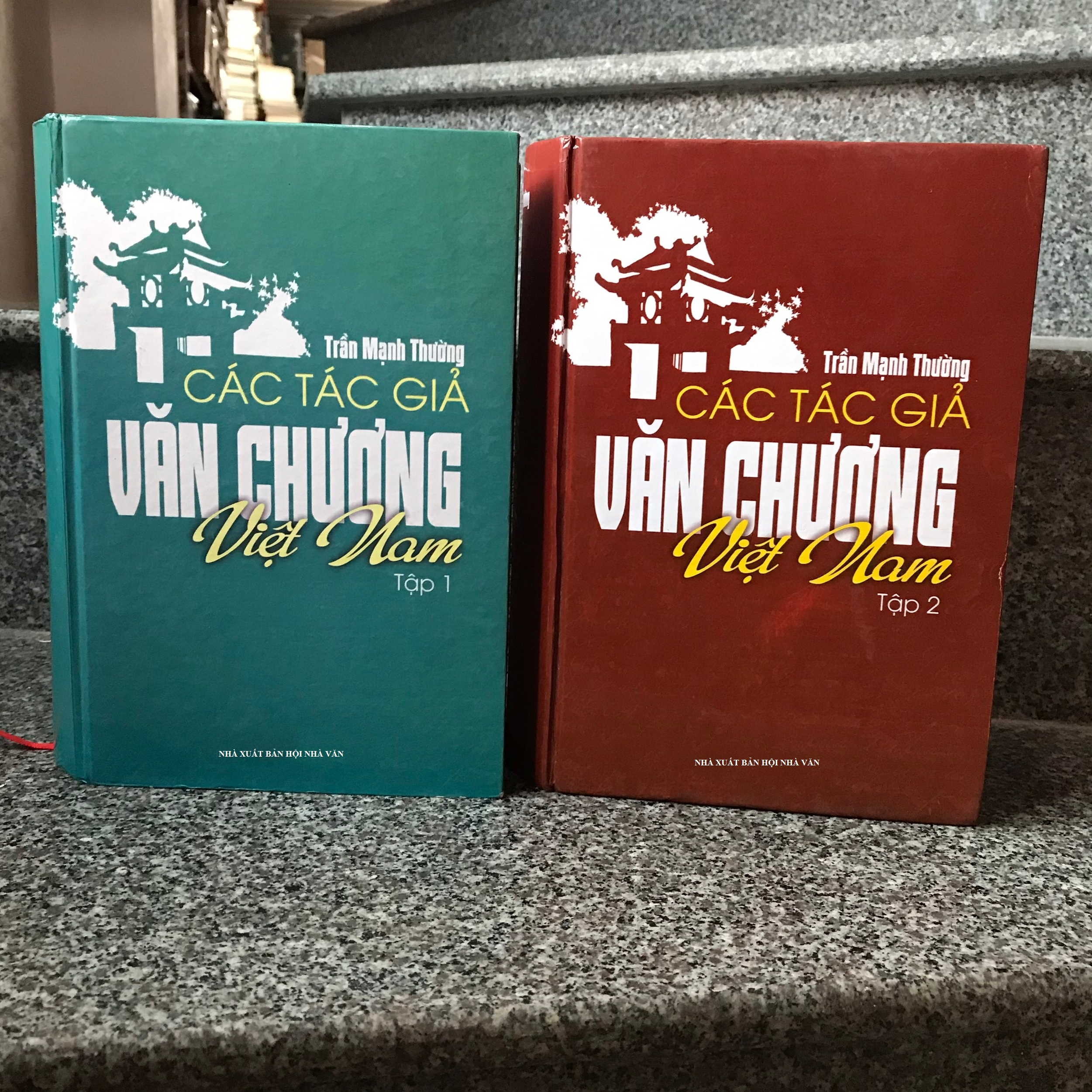 Các Tác Giả Văn Chương Việt Nam - Trần Mạnh Thường (Trọn Bộ 2 Tập Bìa Cứng)