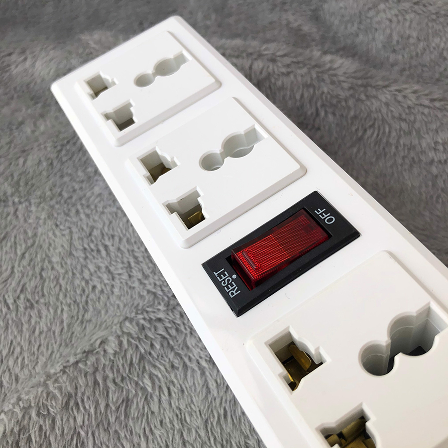 Ổ cắm Điện Quang ĐQ 003A-04