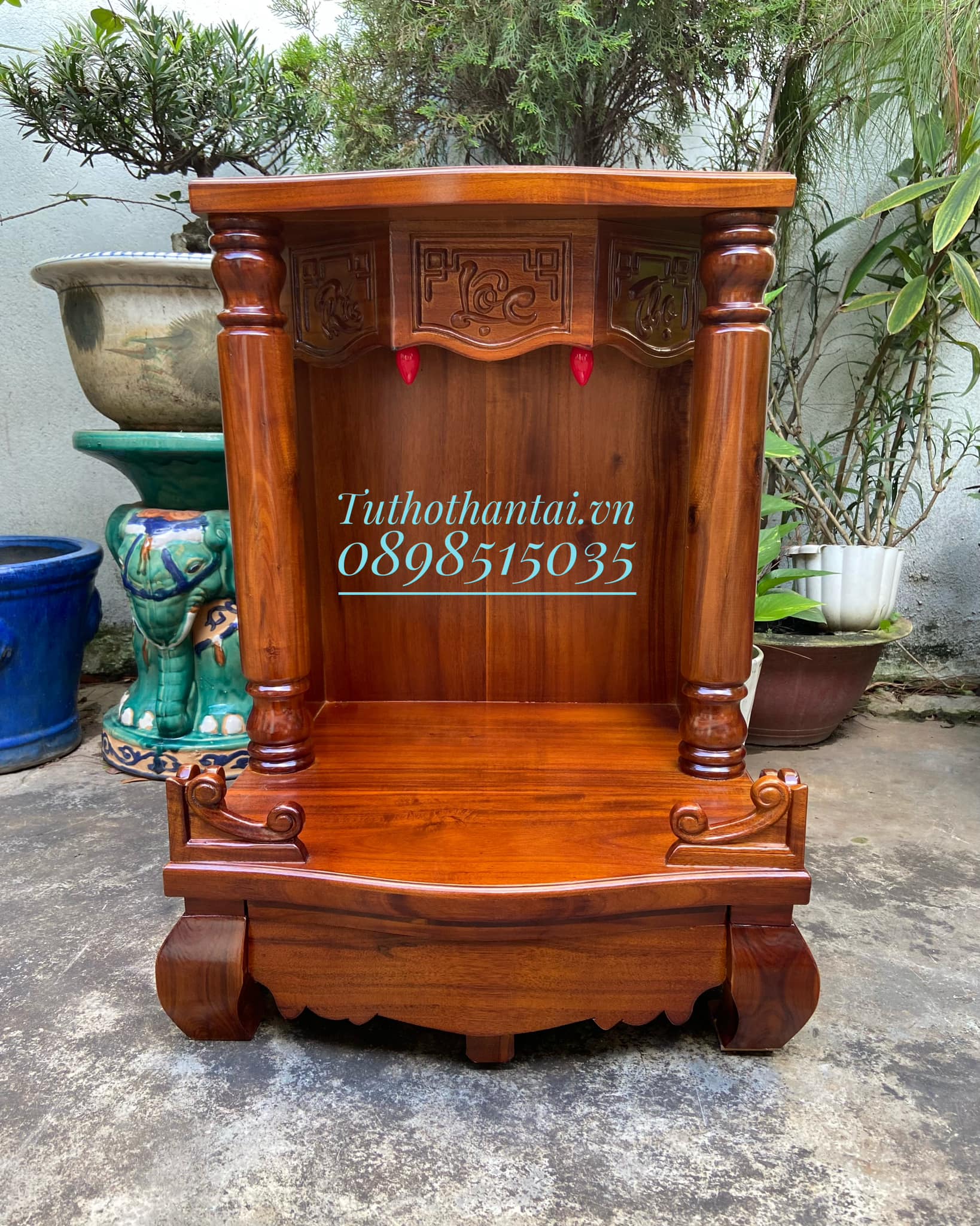 Bàn thờ thần tài gỗ Tràm cột Tròn trơn 48 X 68cm