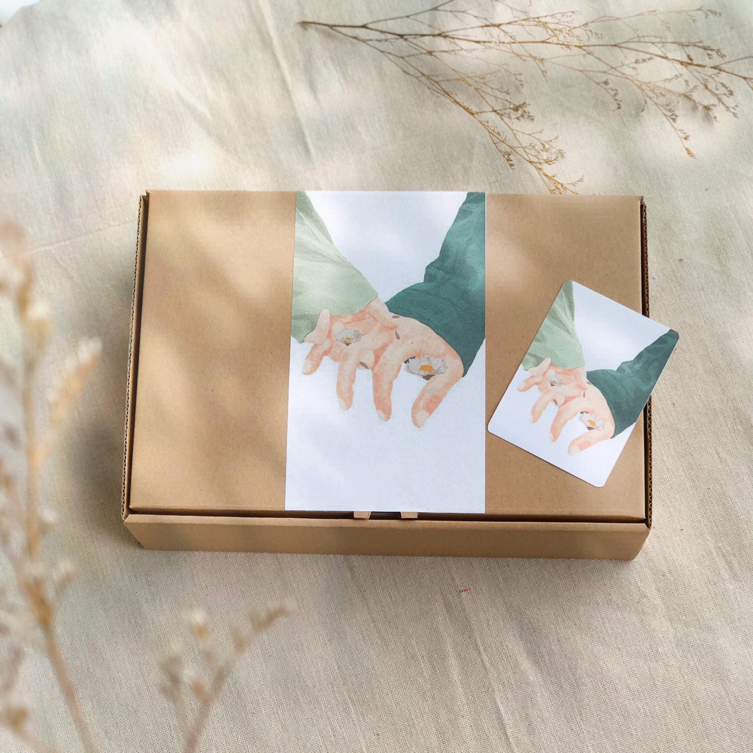 SET QUÀ TẶNG NẾN THƠM, HOA, TRÀ, CỘT TÓC LINEN THÊU TAY, HỘP QUÀ TẶNG BẠN GÁI, QUÀ TẶNG SINH NHẬT, VALENTINE