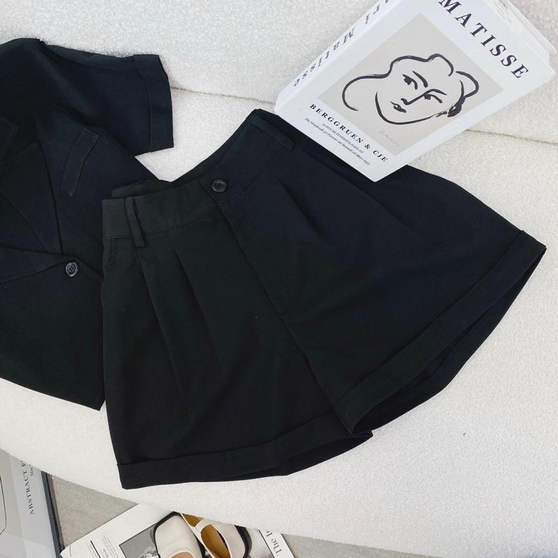 SET ÁO VEST CROPTOP TAY NGẮN + QUẦN SHORT