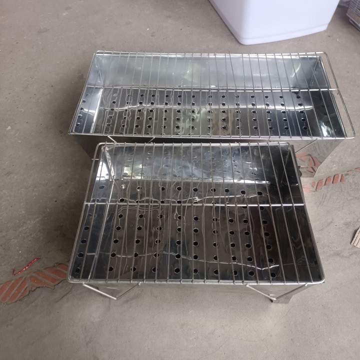 Bếp nướng than hoa ngoài trời loại lớn có chân kèm vỉ nướng cao cấp