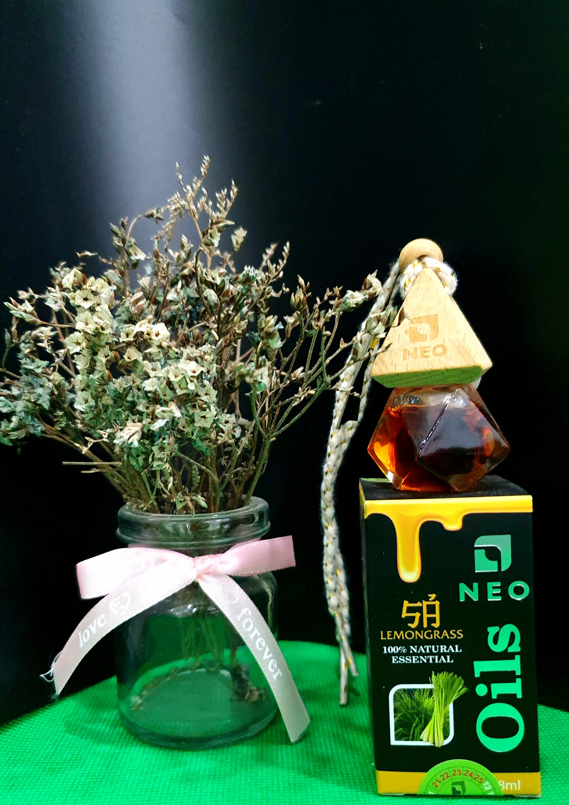 Tinh Dầu Treo Xe Sả NEO – Tinh dầu thơm xông phòng, đuổi muỗi, khử mùi hiệu quả, nguyên chất từ thiên nhiên 8ml