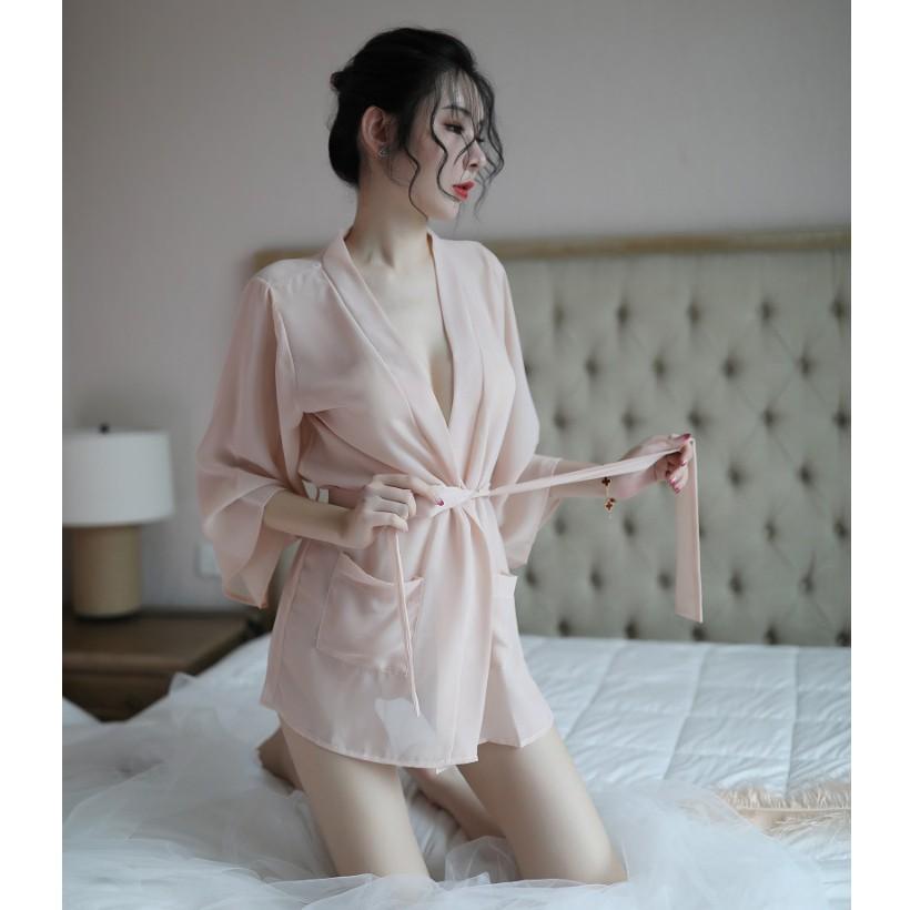 Đồ ngủ Sexy kiểu áo sơ mi che quần quyến rũ - Màu da