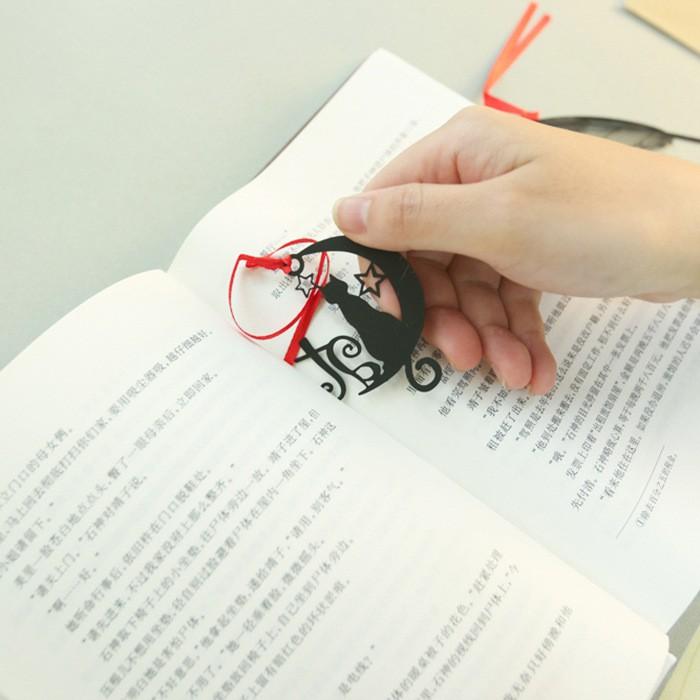 Bookmark Dòng mèo đen kiểu Nhật Bản sơn đen kim loại thép không gỉ đánh dấu trang sáng tạo phong cách Trung Quốc