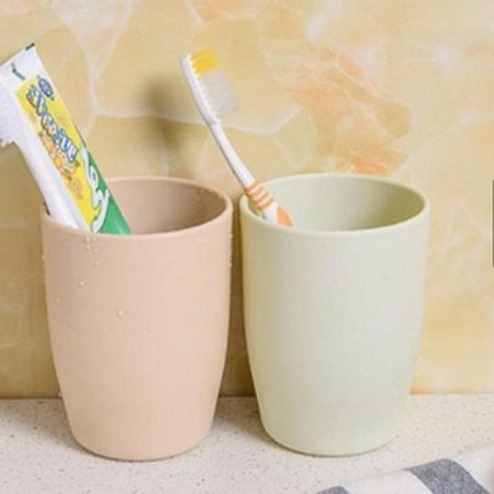 Cốc nhựa chịu nhiệt nhiều màu