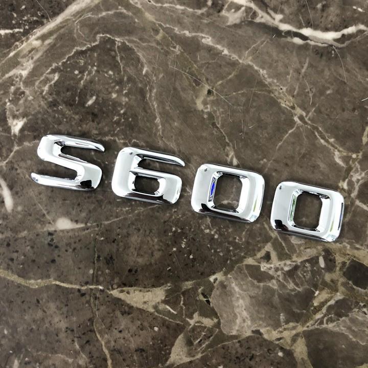 Decal tem hợp kim inox chữ S600L dán đuôi xe ô tô Mercedes