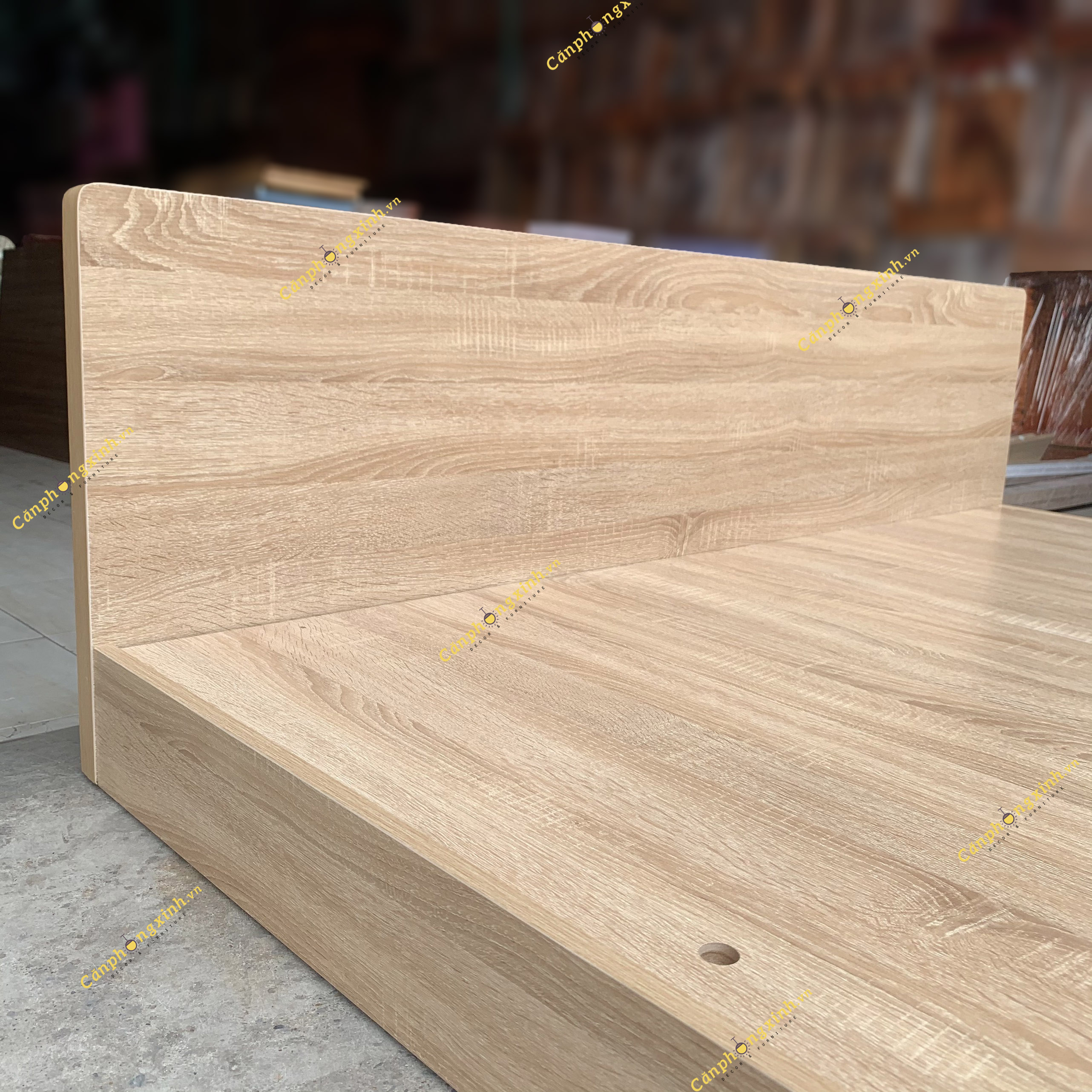 Giường ngủ bệt kiểu nhật, đầu giường bo tròn sang trọng MDF CPX-GB01