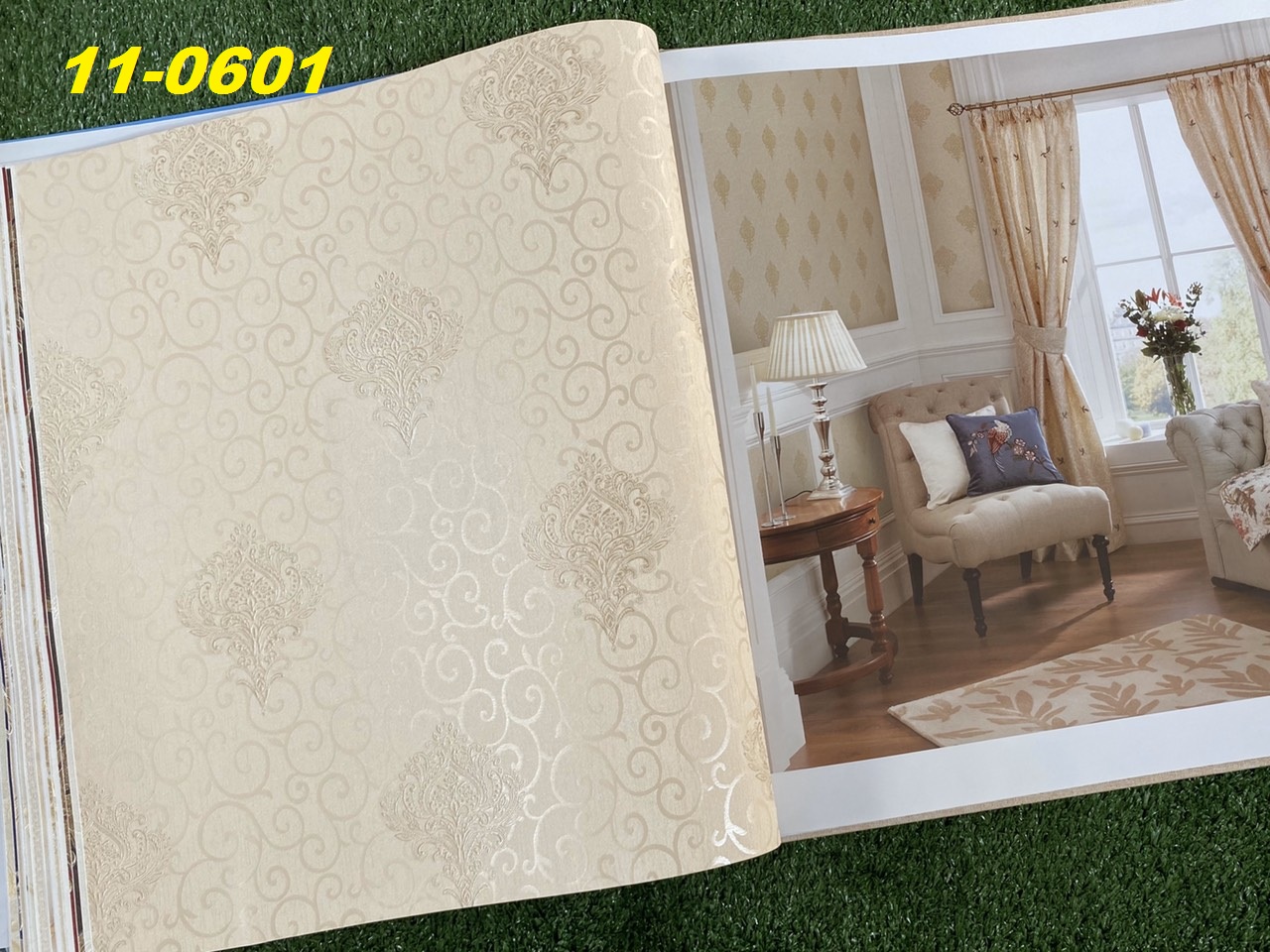 Giấy dán tường GP hoa văn cổ điển khổ 9.5m x 53cm, tặng keo bột