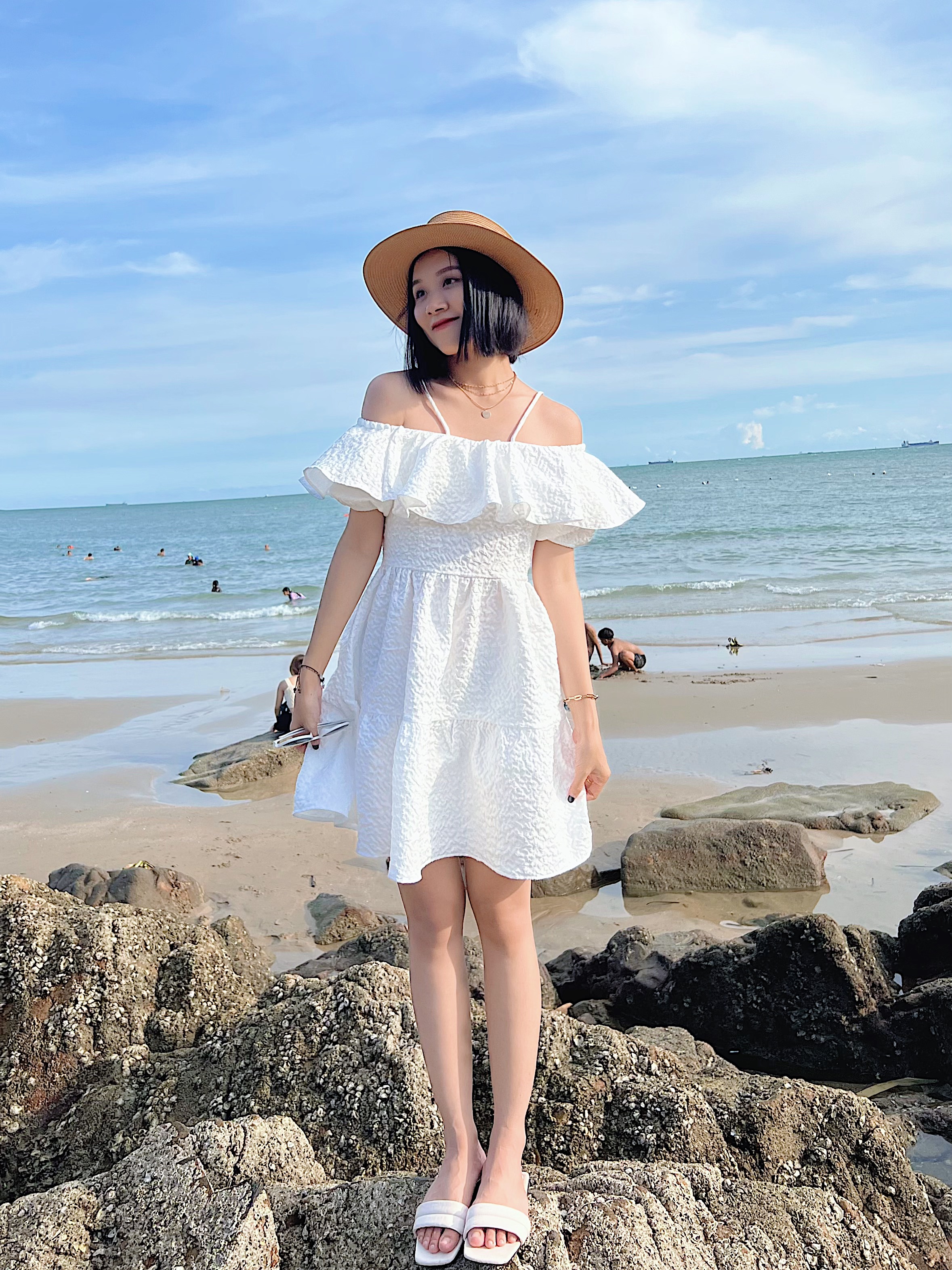 YU CHERRY | Đầm hai dây nữ, bèo trước ngực, dáng chữ A, cách đều tầng A Cami Flying Dress YD162