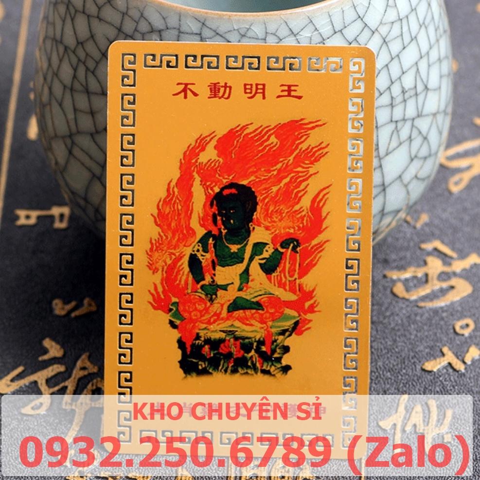 Kim Bài Phật Bản Mệnh - TUỔI DẬU - BẤT ĐỘNG MINH VƯƠNG bỏ túi ví, ốp đt, Bình An May Mắn