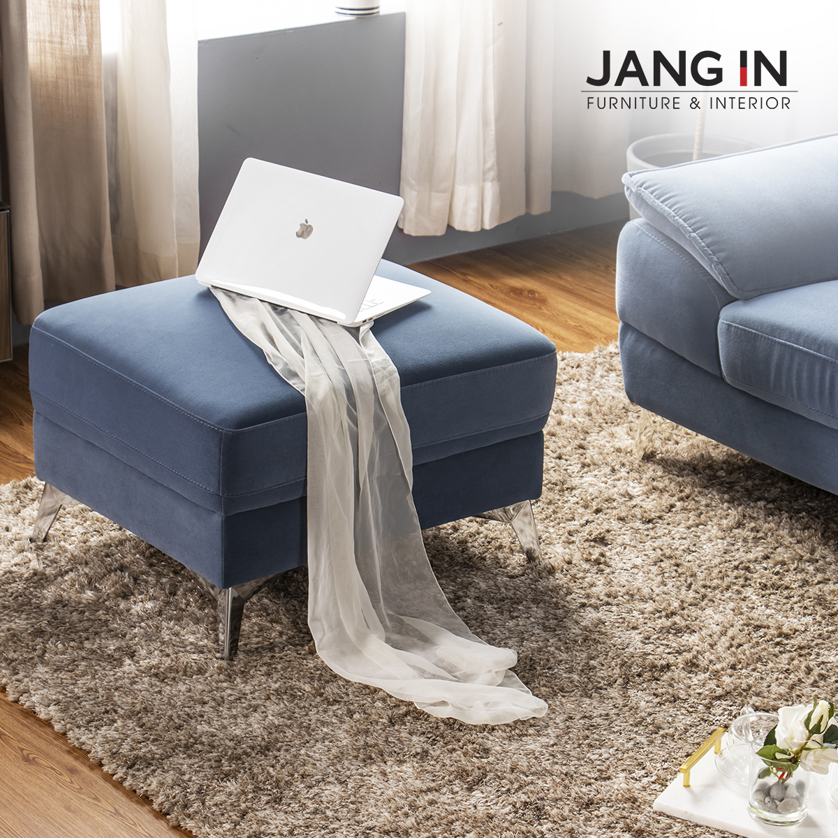 Ghế Đôn Griffin Easy Clean Navy Jang In 1701510001-02
