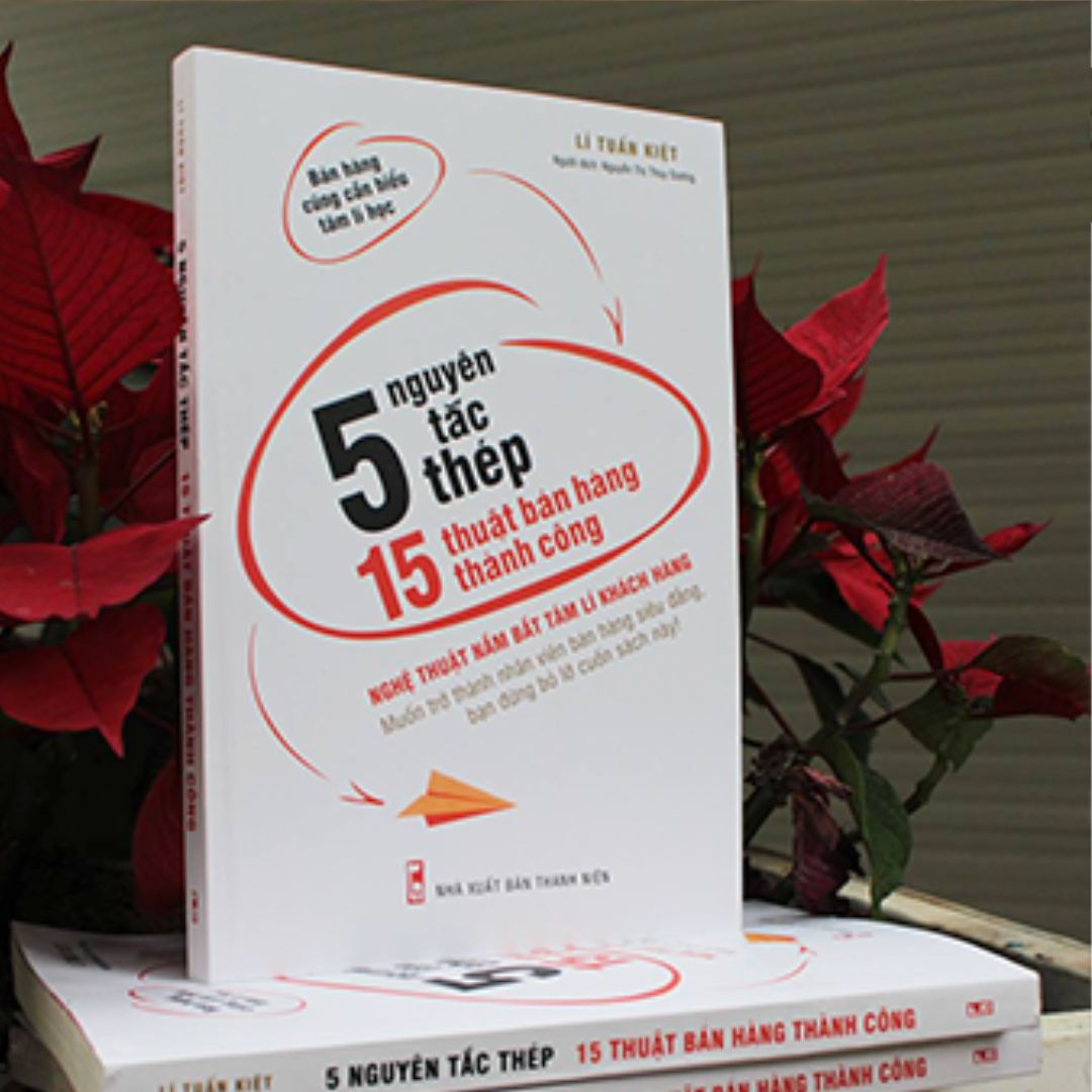 Combo Sách - Kỹ Năng Giao Tiếp Trong Bán Hàng: 9 Bài Học Về Tài Ăn Nói Trong Bán Hàng (TB) + 5 Nguyên Tắc Thép 15 Thuật Bán Hàng Thành Công + Ai Hiểu Khách Hàng Người Ấy Bán Hàng Thành Công (TB) (MinhLongBooks)
