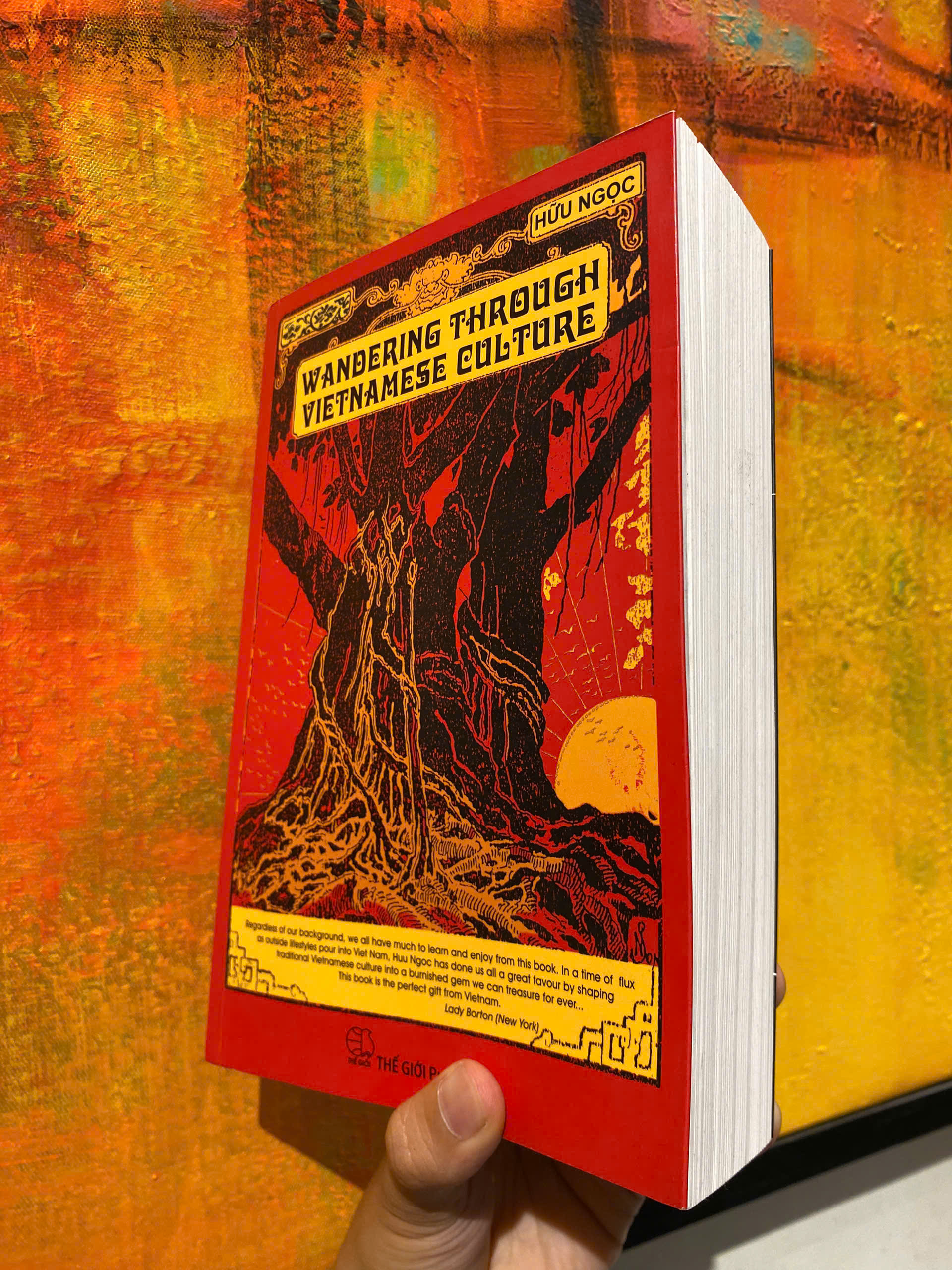 Sách - Wandering Through Vietnamese Culture by Nguyễn Hữu Ngọc  Vietnamese Cultural Book in English