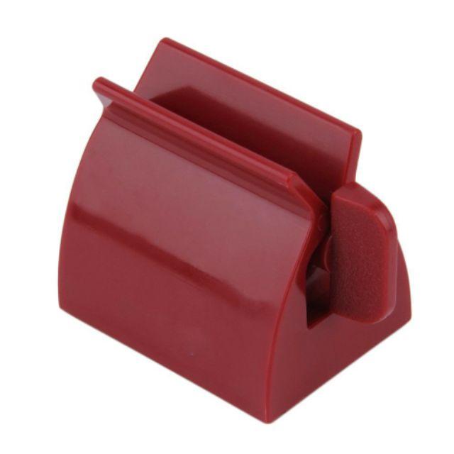 Dụng cụ kẹp tích kiệm kem đánh răng