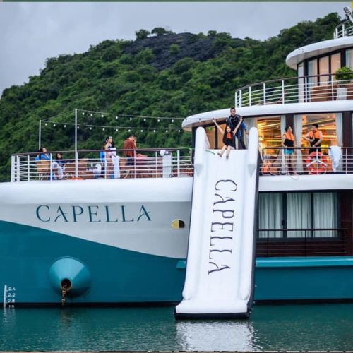 Khuyến Mại Cực Sốc Siêu Du Thuyền 5 Sao Capella Cruises Đẳng Cấp, Trải Nghiệm Chèo Thuyền Kayak Tại Vịnh Lan Hạ