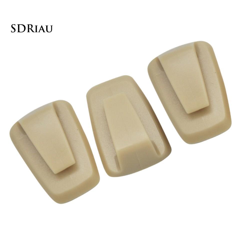 Bộ 3 móc treo khóa/ túi tiện lợi trên xe ô tô