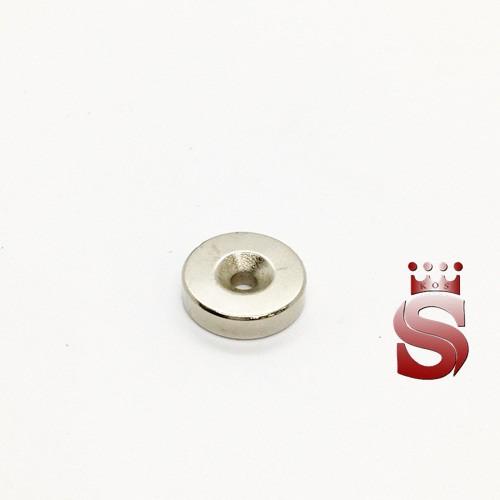 Nam châm lỗ vát kích thước 20x5mm lỗ 8x4mm