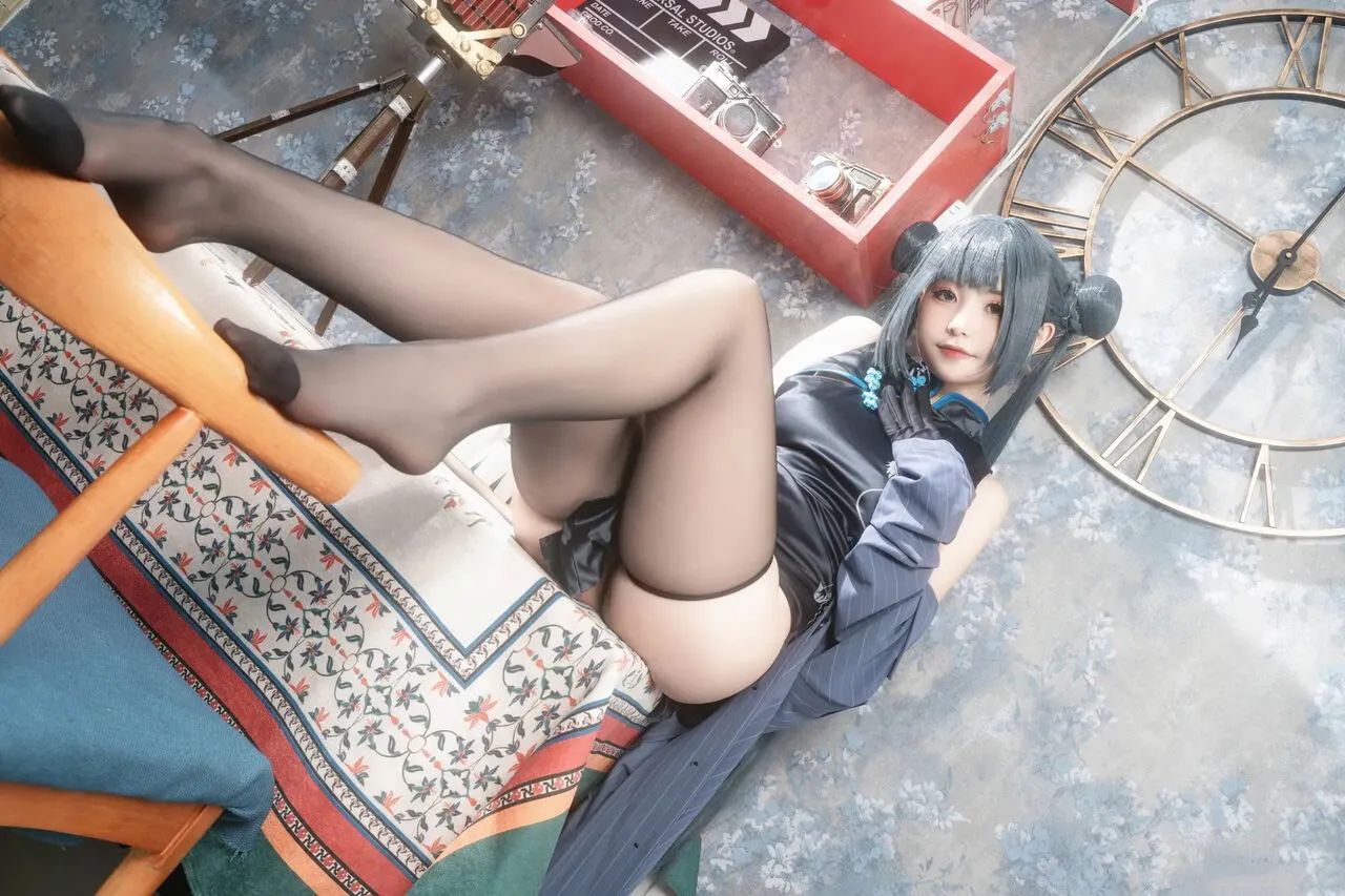 hình cosplay chapter 451 20