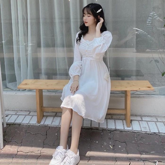 Đầm / váy trắng dài tay rúm ngực