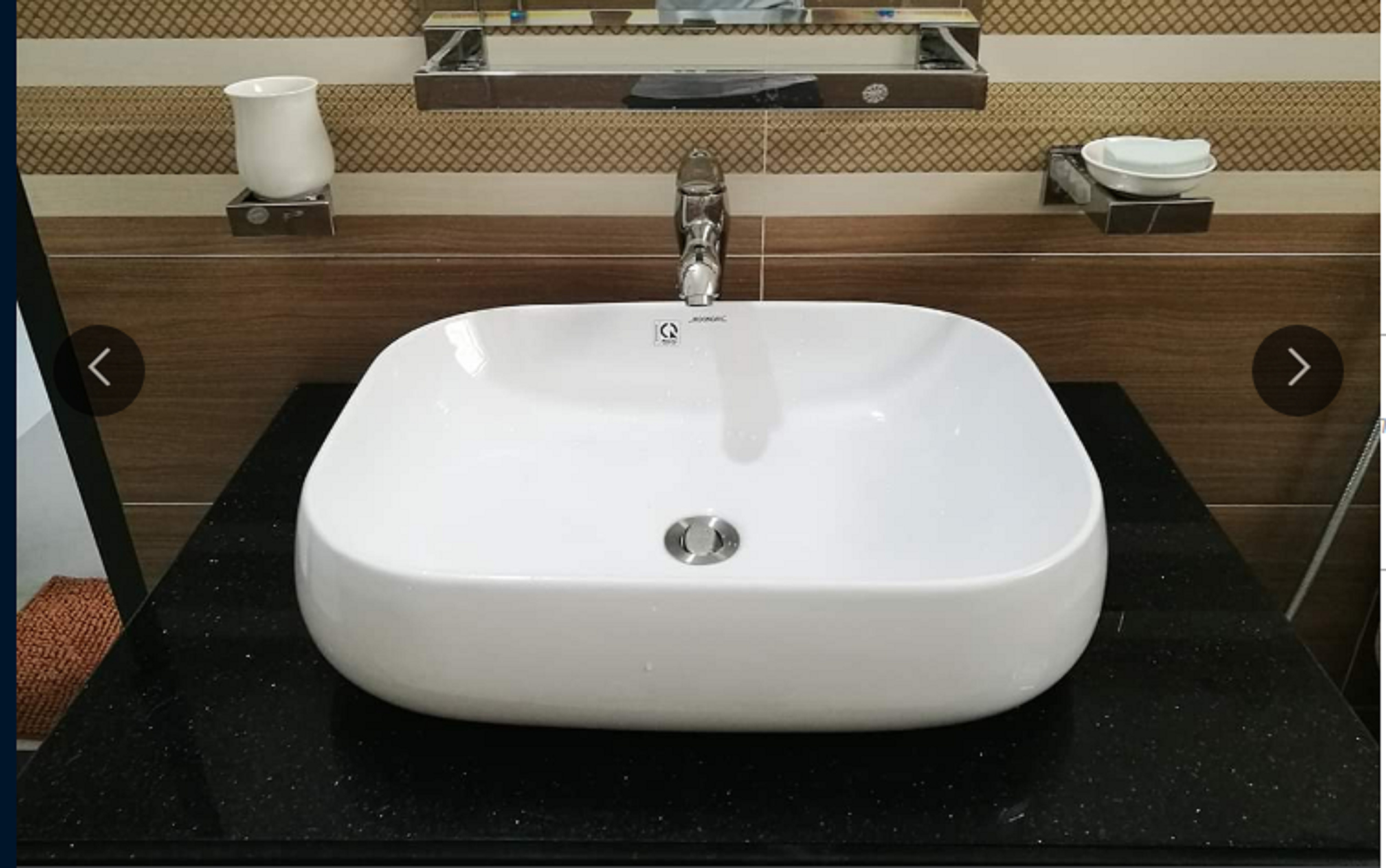 CHẬU LAVABO DẶT BÀN ĐÁ MEN NANO TRẮNG SÁNG