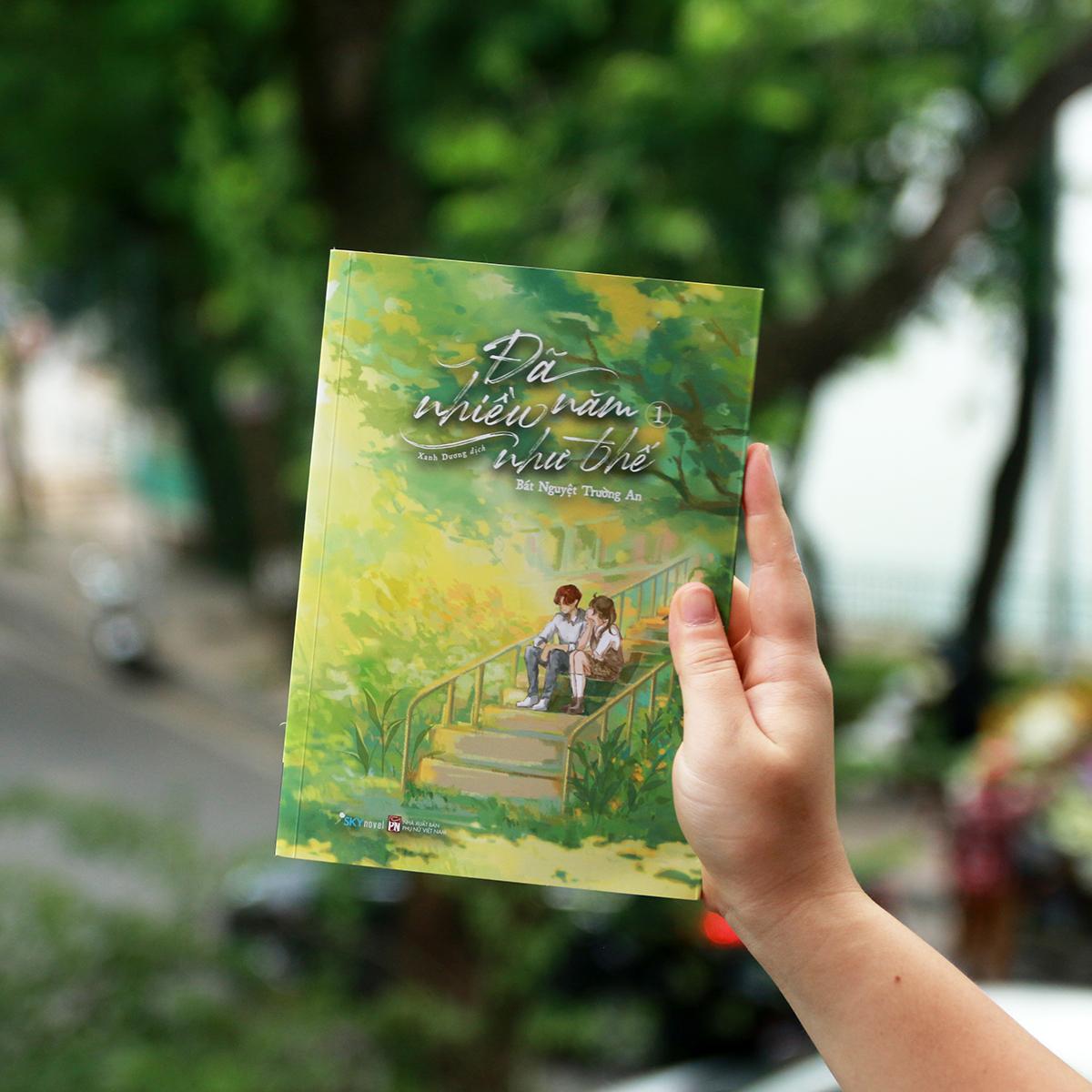 Đã Nhiều Năm Như Thế - Tập 1 - Tặng Kèm Bookmark
