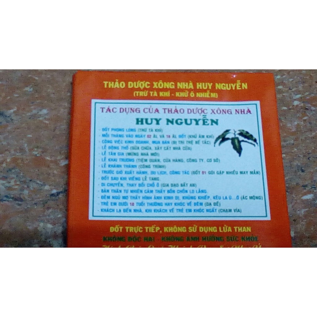 1 hộp bột thảo dược xông nhà