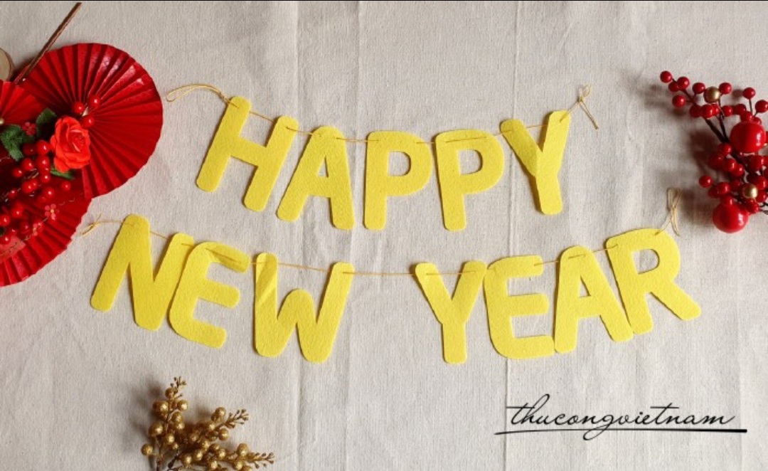 Dây treo nỉ chữ &quot;Happy new year&quot; 3m