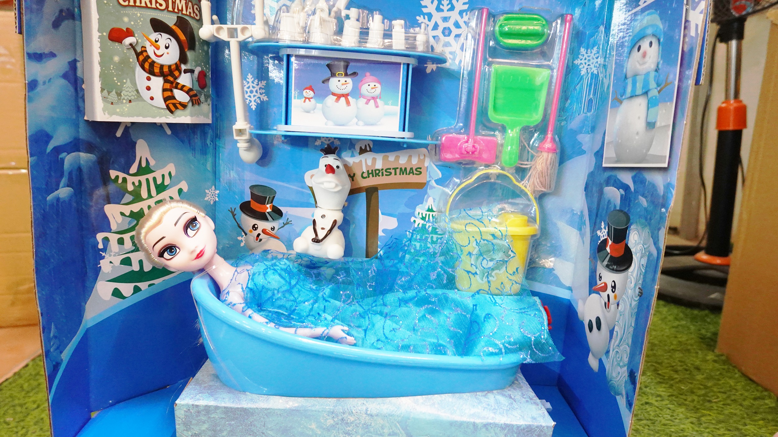 Búp bê Elsa và Bồn Tắm