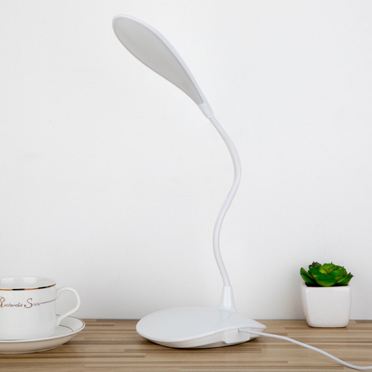 Đèn led để bàn cắm USB WS-6016 ( SÁNG TRỌNG, ĐỘ BỀN CAO )
