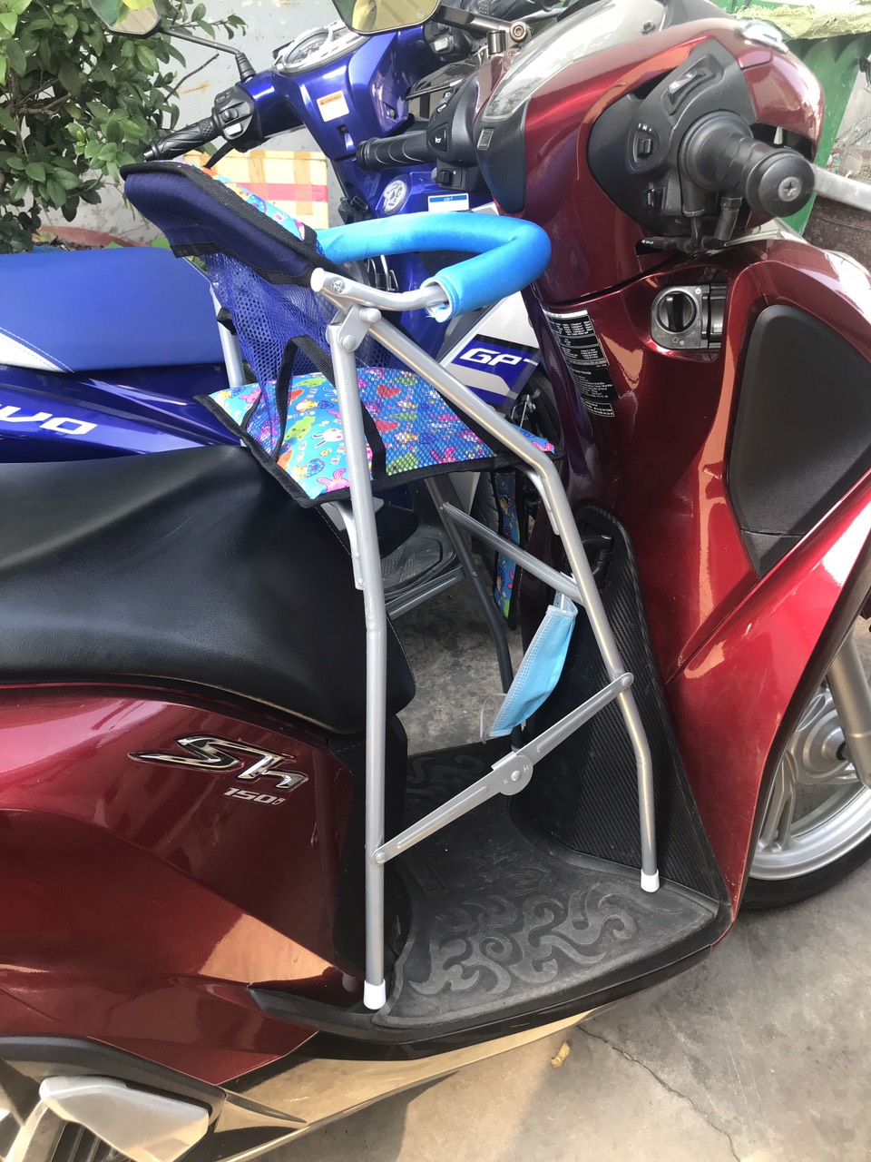 GHẾ NGỒI XE MÁY TAY GA SH NAM - SH LỚN CHO BÉ , GHẾ GA XẾP SẮT SƠN TĨNH ĐIỆN