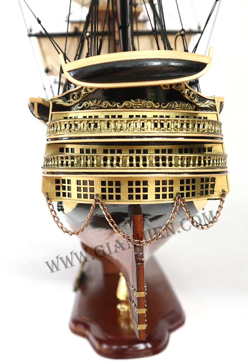 Mô hình Thuyền Cổ LÊ QUÝ ĐÔN