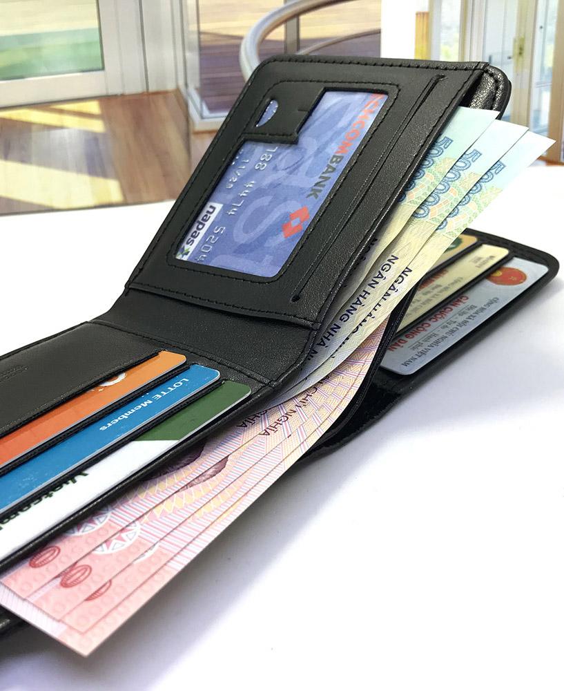 Ví , bóp da nam cao cấp vân cá sấu có hộp và túi làm quà tặng