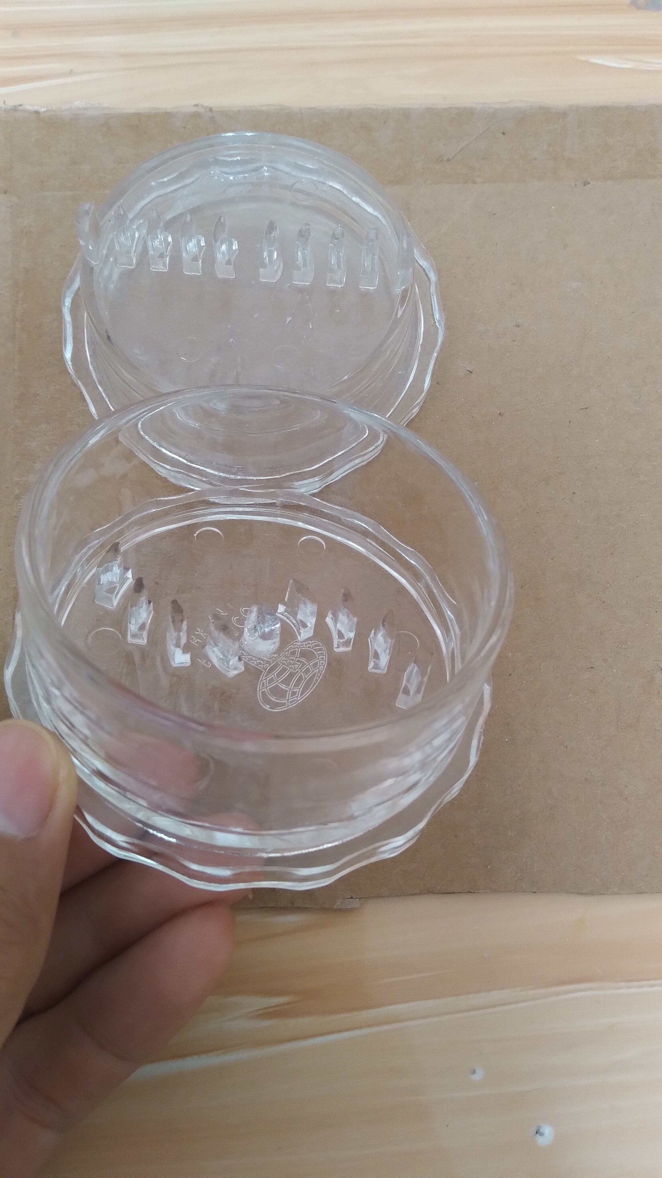 Dụng cụ xay tỏi,ớt,gừng cầm tay nhựa trong Acrylic cao cấp Size 8*4.2cm